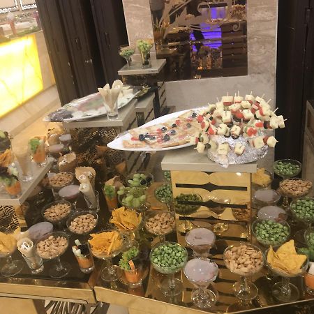 Green Palms Hotel Делі Екстер'єр фото